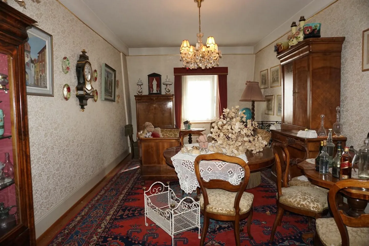 ARI-248 Pour Investisseurs - Immeuble Résidentiel - Surface Utile Totale 1'179 m2 - Volume de Construction 3'227 m3 - Grenier Aménageable - Delémont, Centre - Photo 8 sur 10