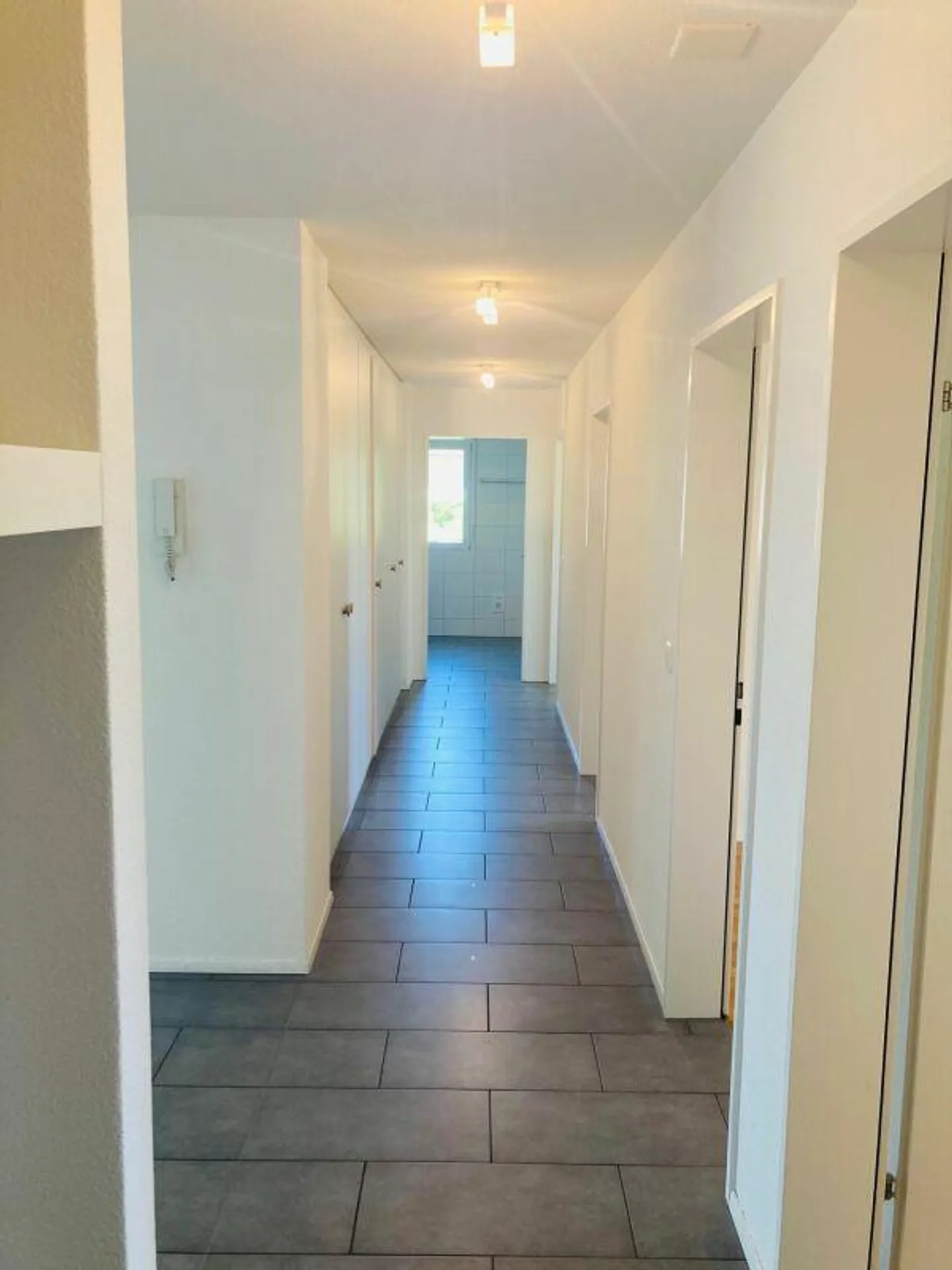 4.5 Zimmerwohnung 1. OG links - Foto 2 von 13