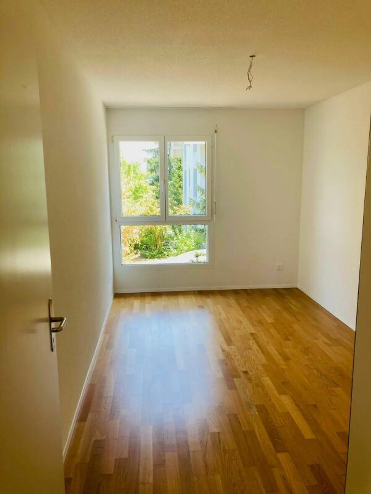 4.5 Zimmerwohnung 1. OG links - Foto 4 von 13