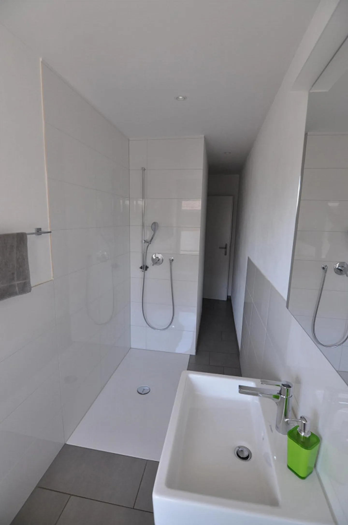 Trouveille, casa ristrutturata di 6 stanze con riserva di terreno opzionale - Foto 9 di 16