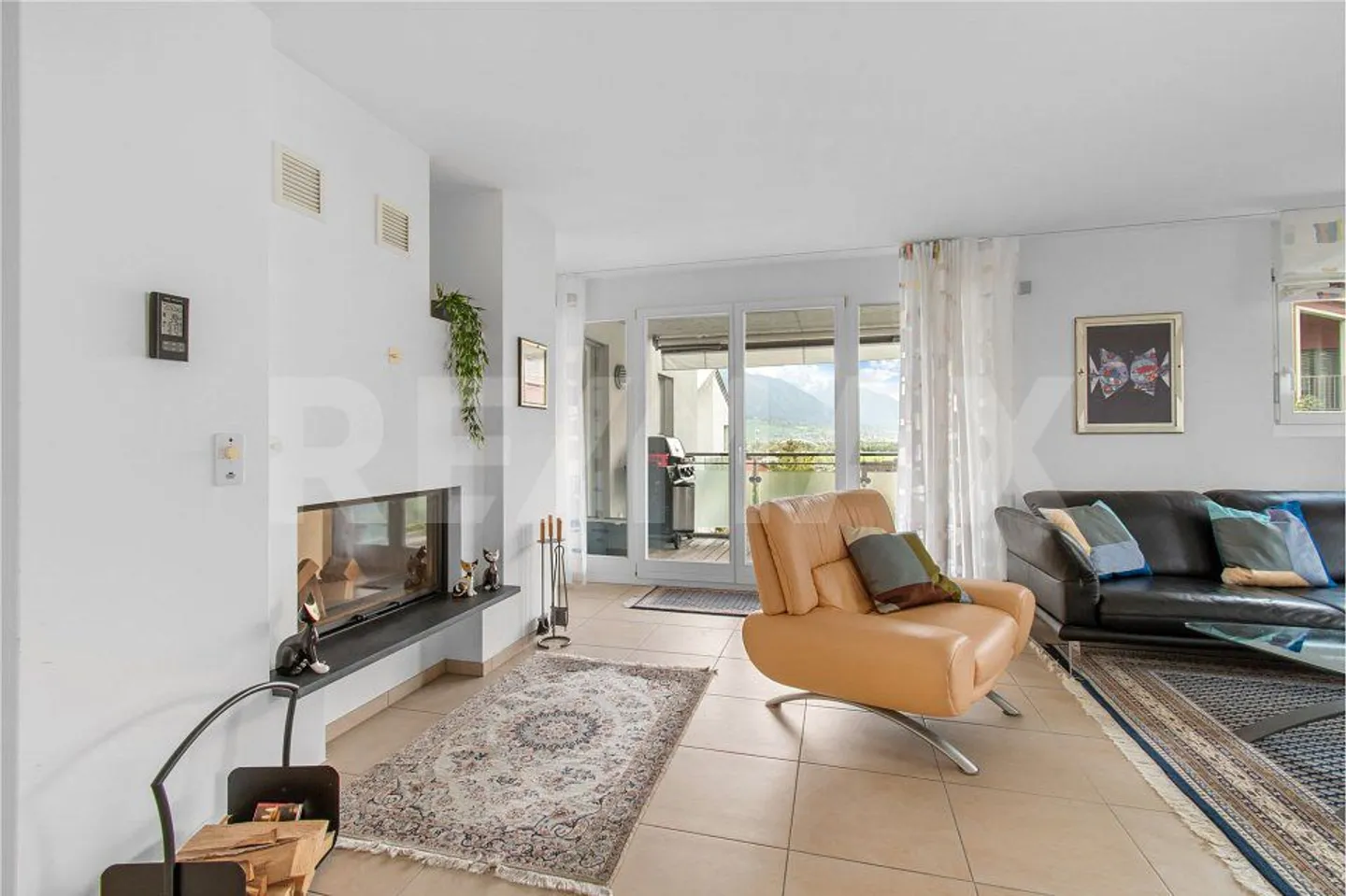 Spacious 4½-room apartment on the raised ground floor - Photo 5 of 13
