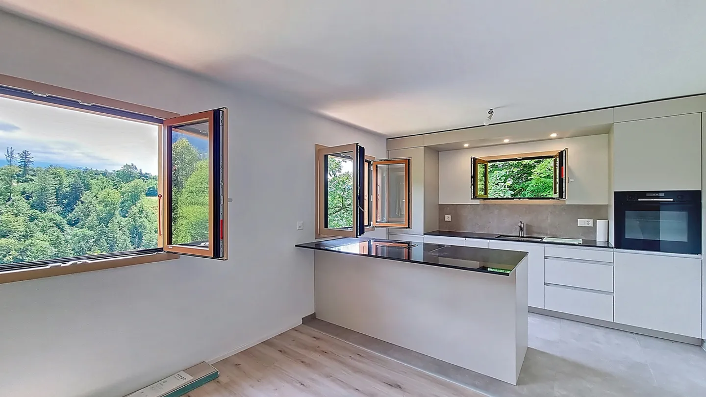 Charming Chalet with Garden - Photo 6 of 13