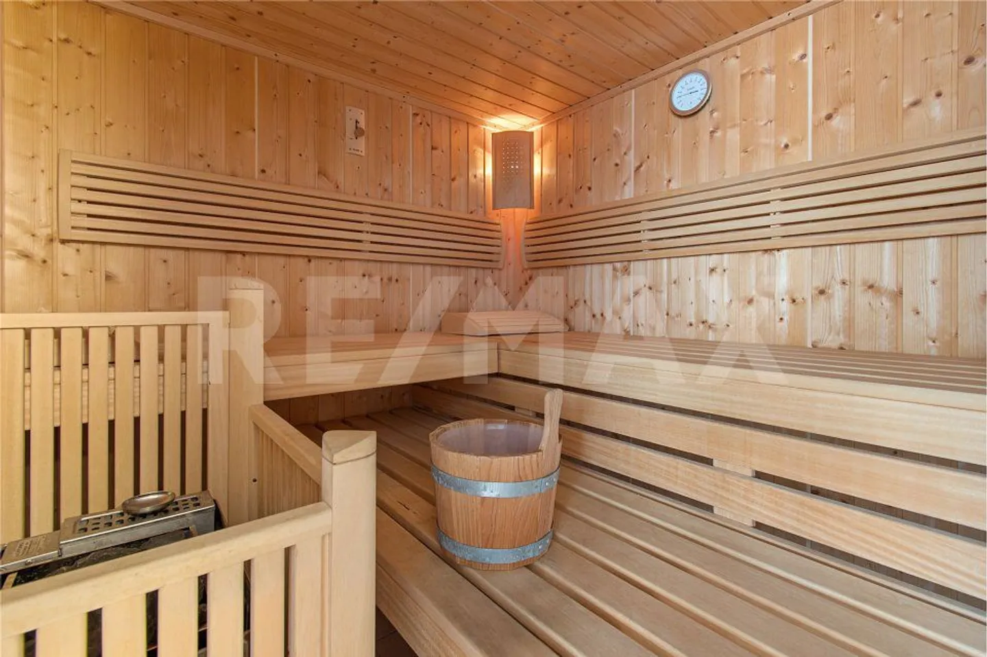 Spacious 4½-room apartment on the raised ground floor - Photo 11 of 13