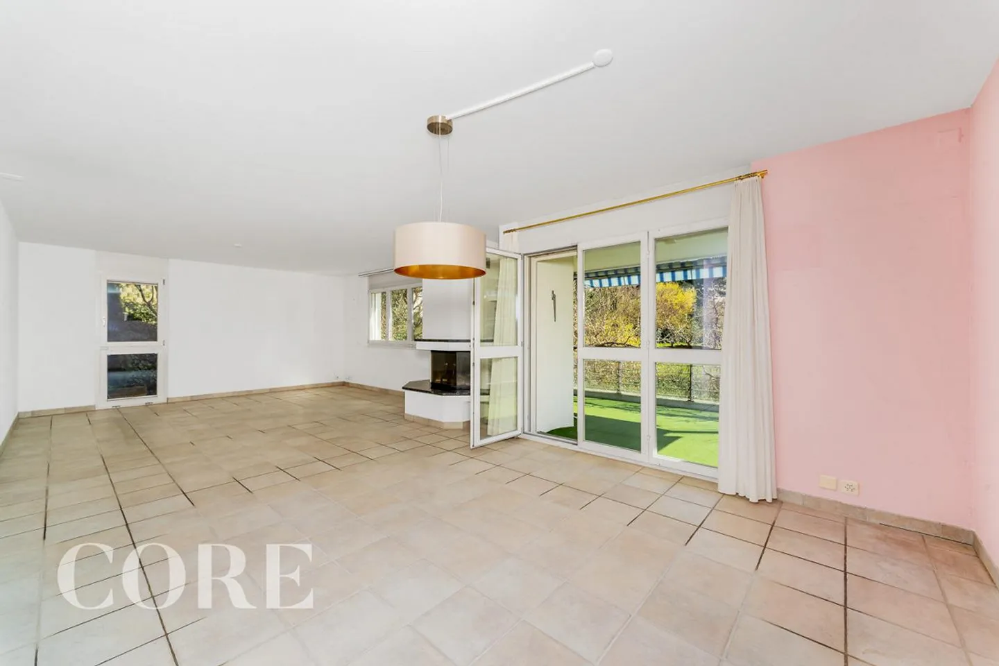 Appartamento duplex con giardino spazioso - Foto 6 di 10