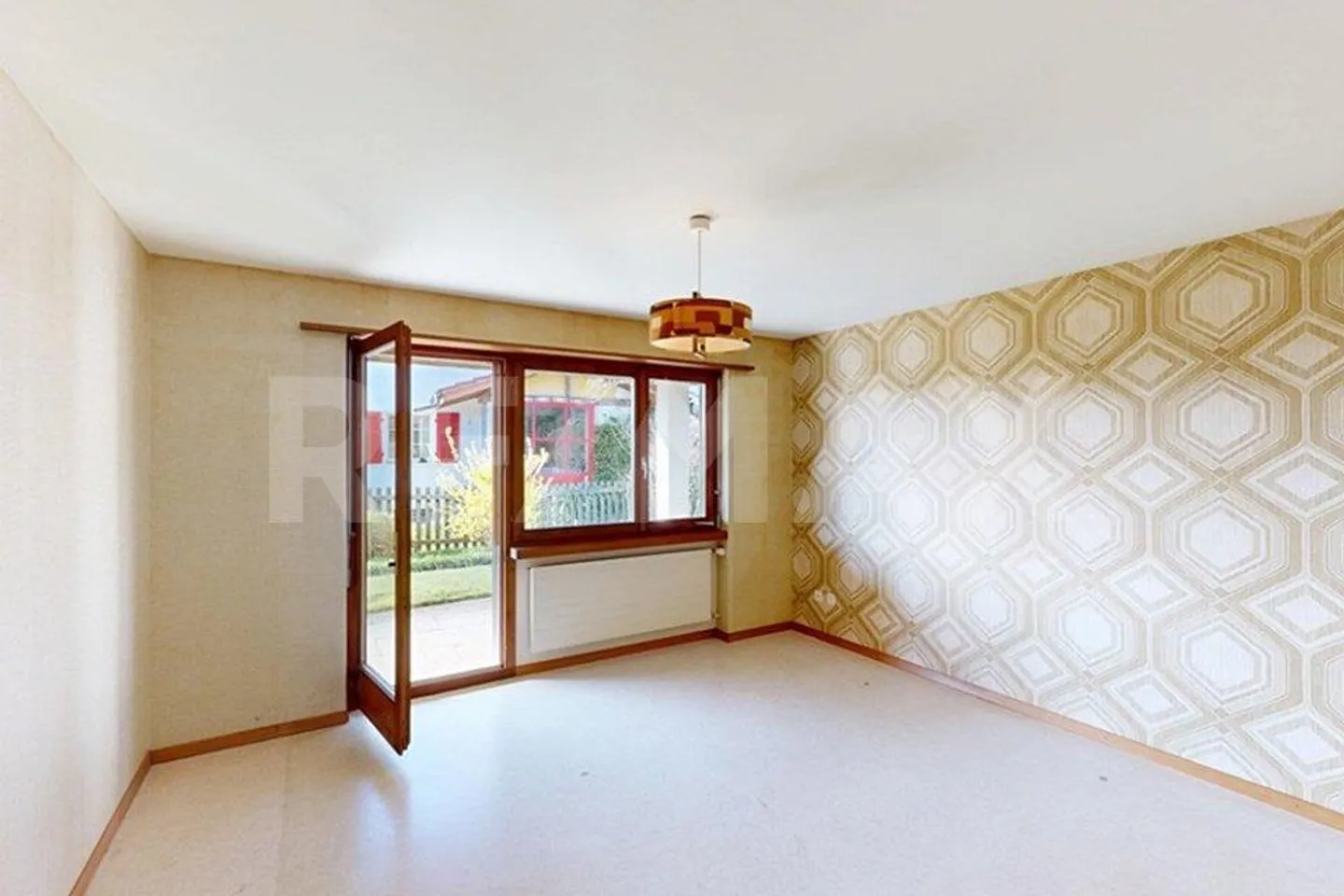 6 Room Single-Family House on the Edge of the Building Zone in Möriken - Photo 9 of 13