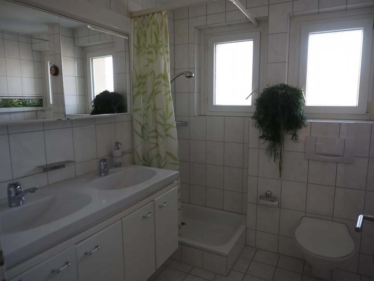 Sonnige Wohnung mit Balkonen - Foto 7 von 10