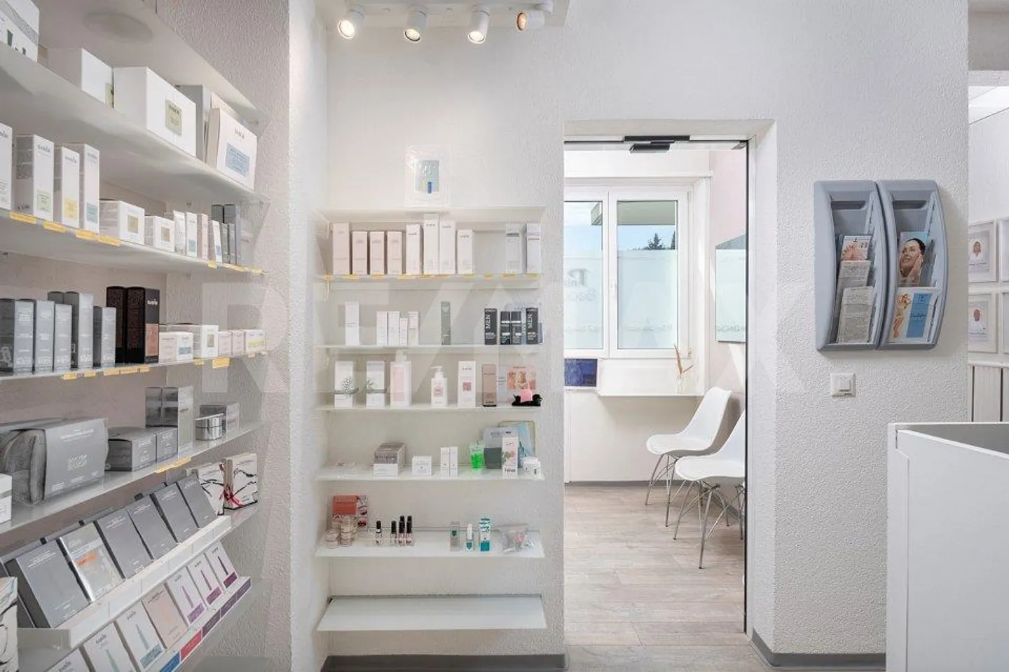 Charming Multi-Family House in Nussbaumen AG - Photo 6 of 13