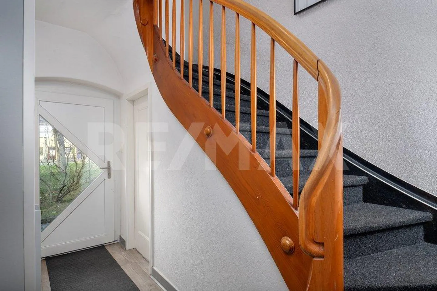 Charming Multi-Family House in Nussbaumen AG - Photo 10 of 13