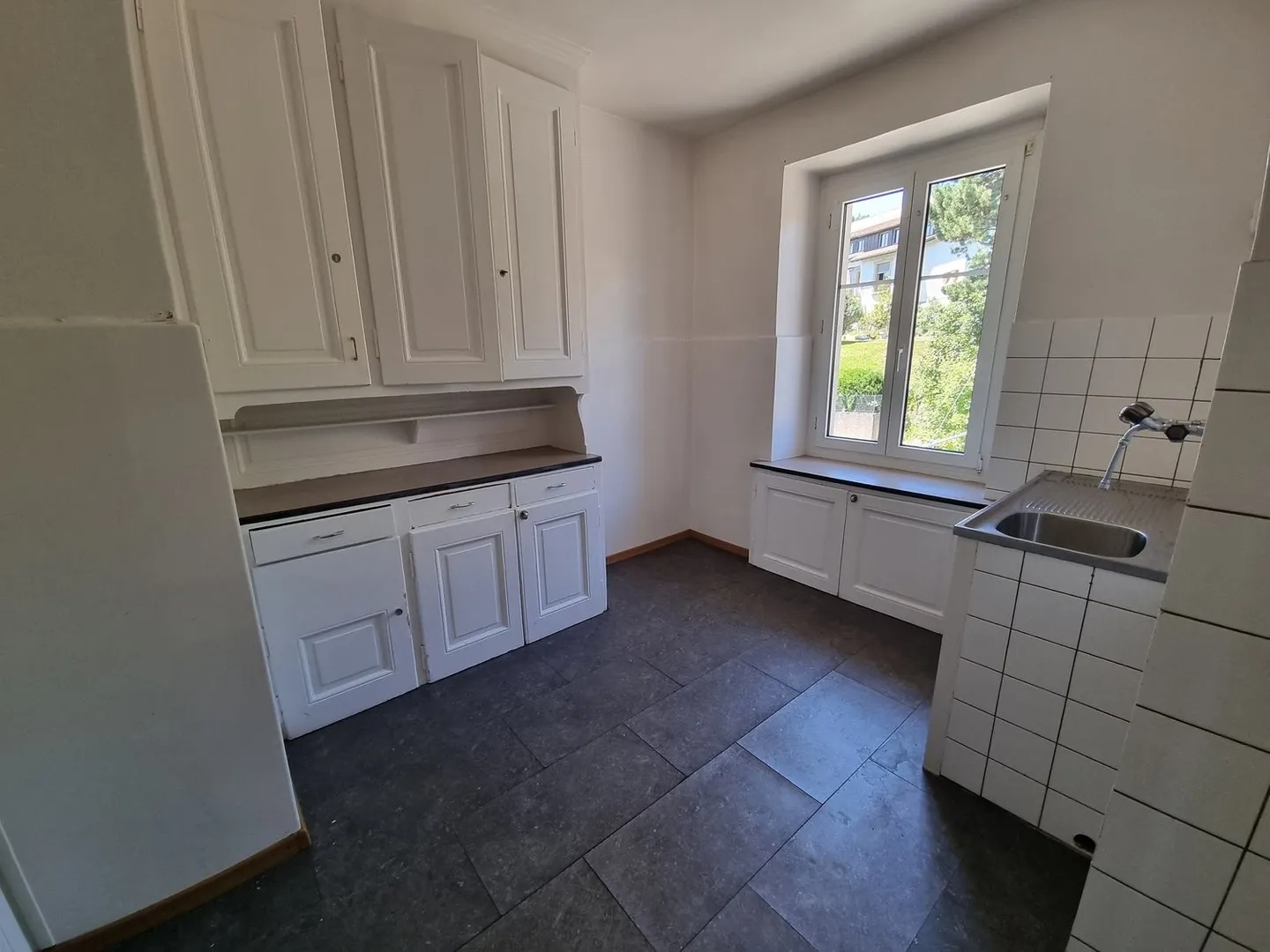 APPARTAMENTO DI 75M2 CON BALCONE - Foto 1 di 9