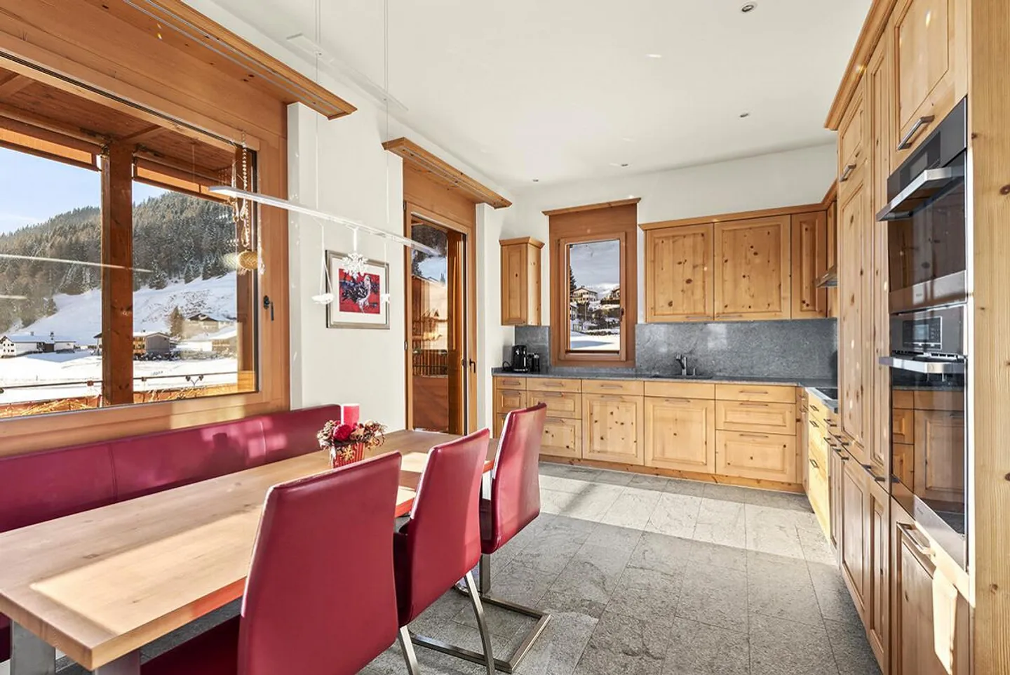 Vie exclusive à Landwasser au milieu des montagnes - Photo 4 sur 6