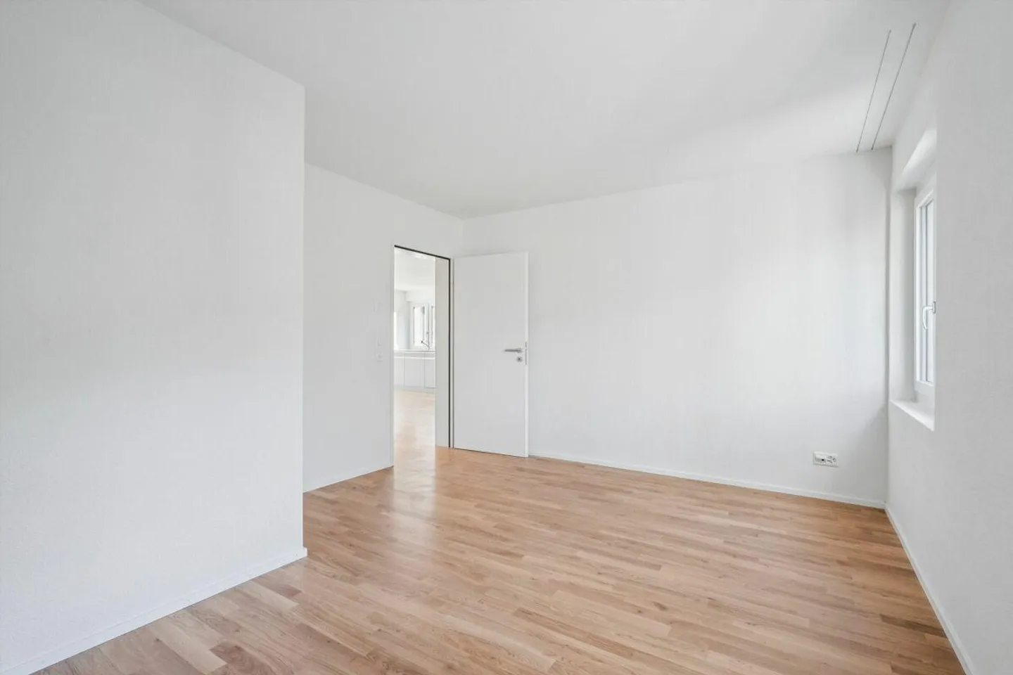 Modernes 3.5 Zimmer Apartment - Foto 6 von 10