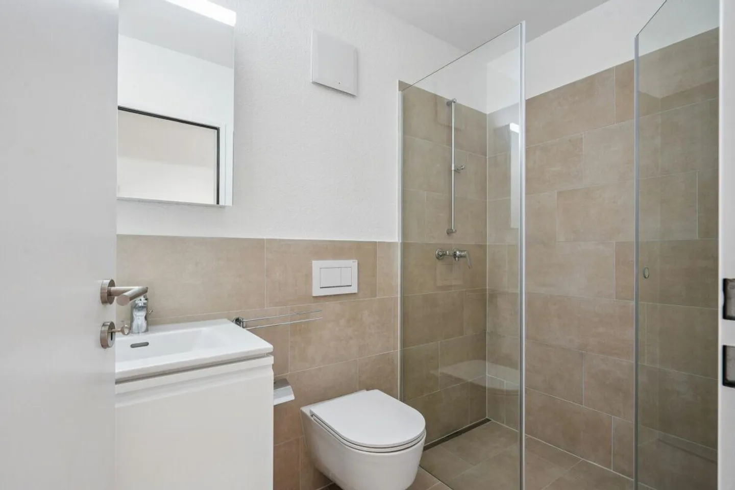 Modernes 3.5 Zimmer Apartment - Foto 7 von 10