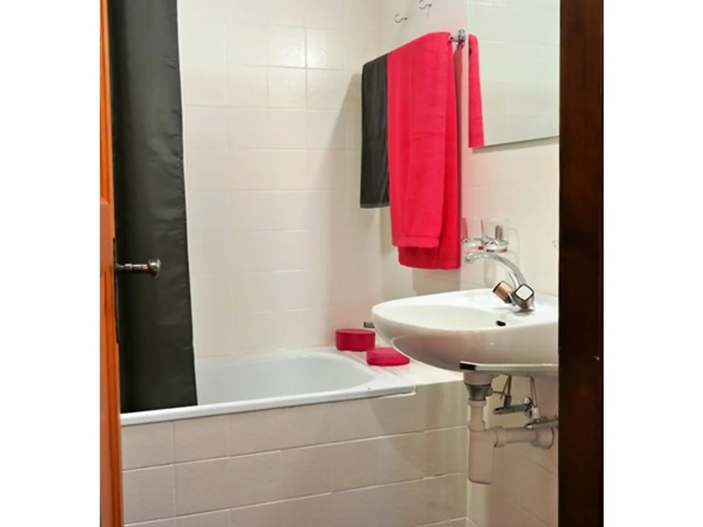 Charming Apartment in Champoussin - Photo 10 of 11