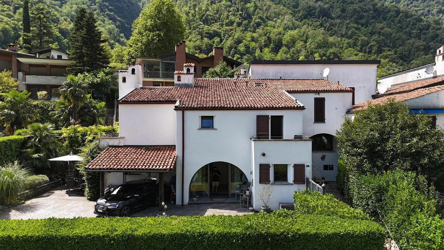 SINGLE HOUSE FOR SALE - Photo 1 of 13