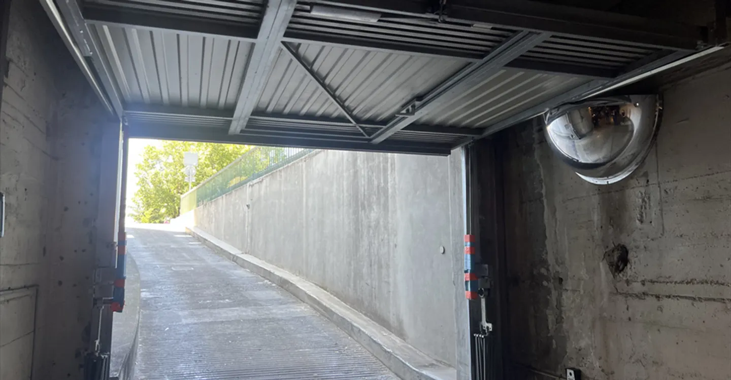 Motorradparkplatz zur Miete in Ecublens - Foto 1 von 2
