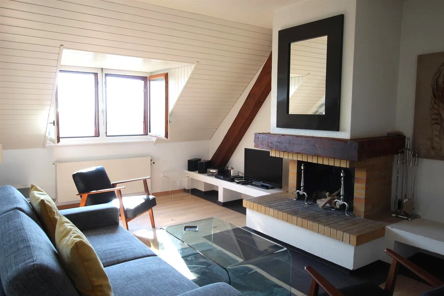 Attique Charmant avec Vue sur Genève - Photo 6 sur 9