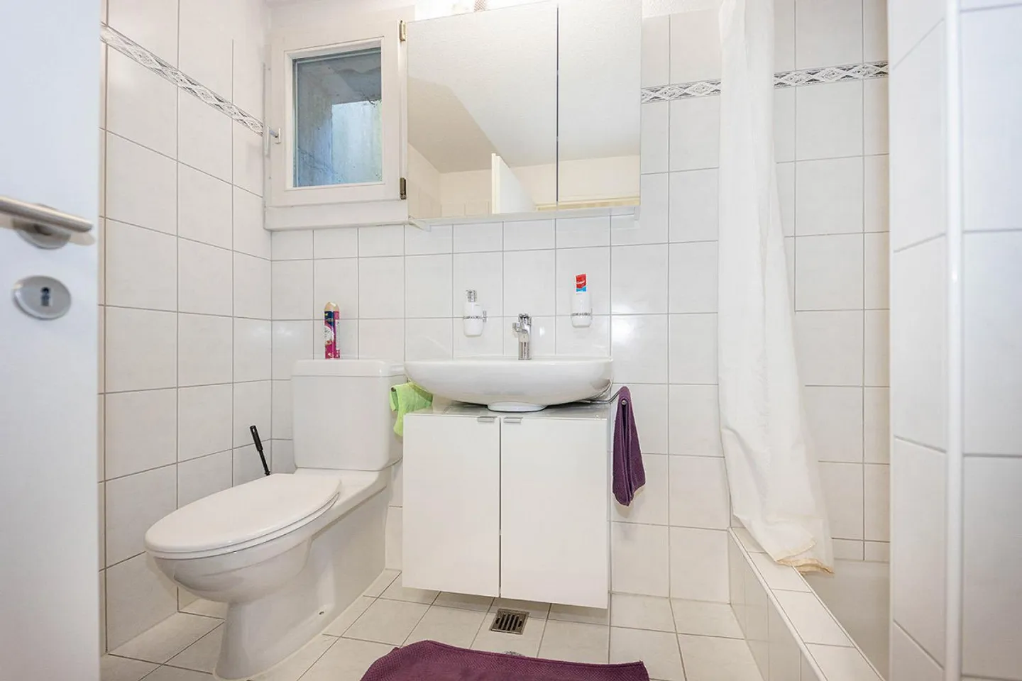 Casa unifamiliare angolare attraente con giardino esclusivo e Swimspa - Foto 13 di 15