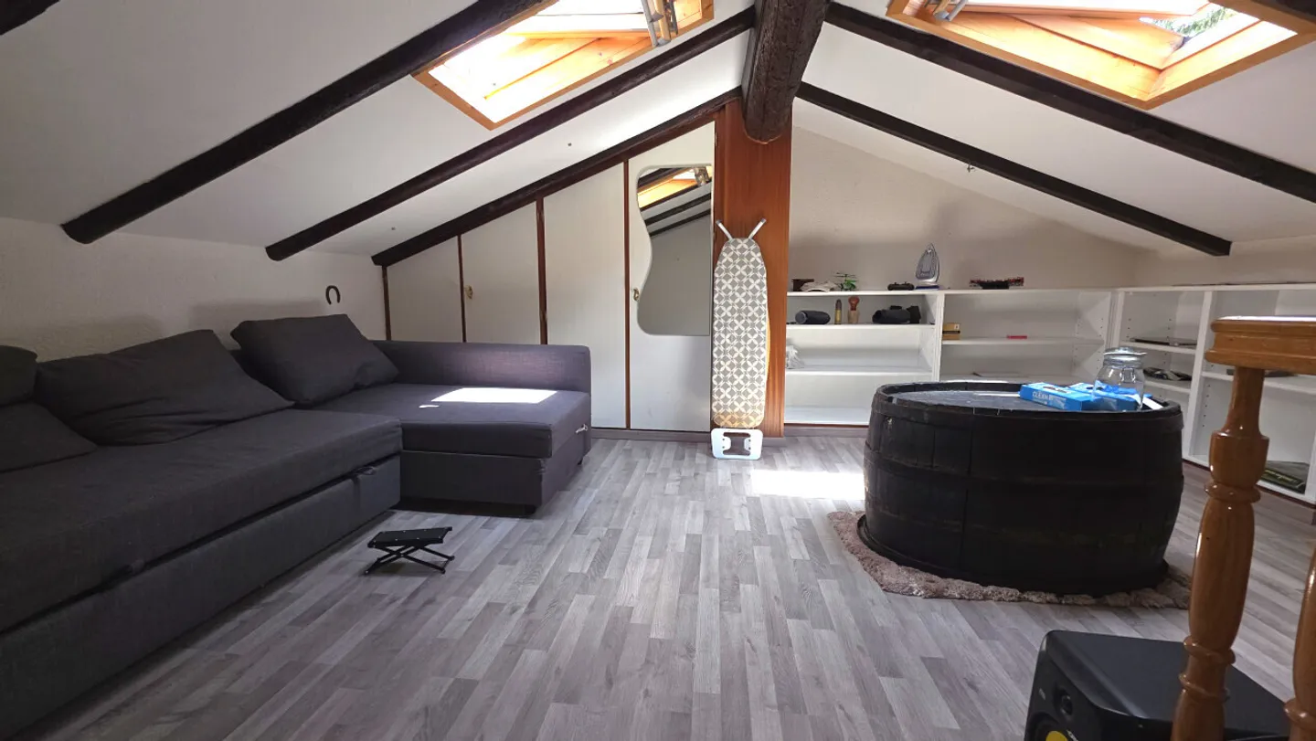 Chalet con carattere, completamente ristrutturato - Foto 10 di 13