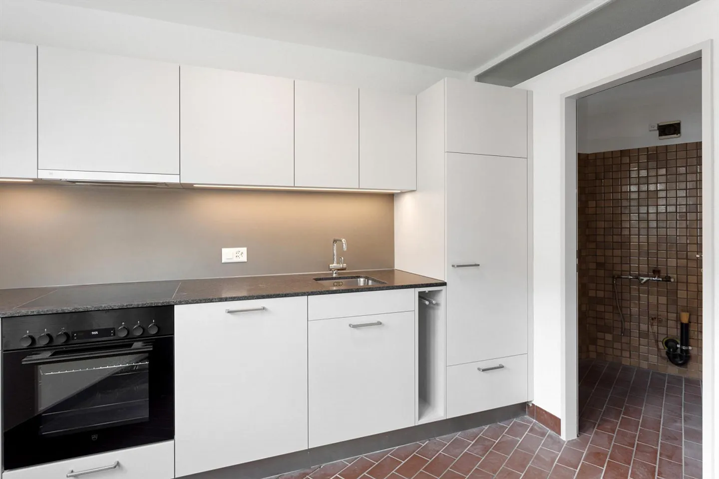 Your attractive new location in Winterthur - Photo 10 of 13