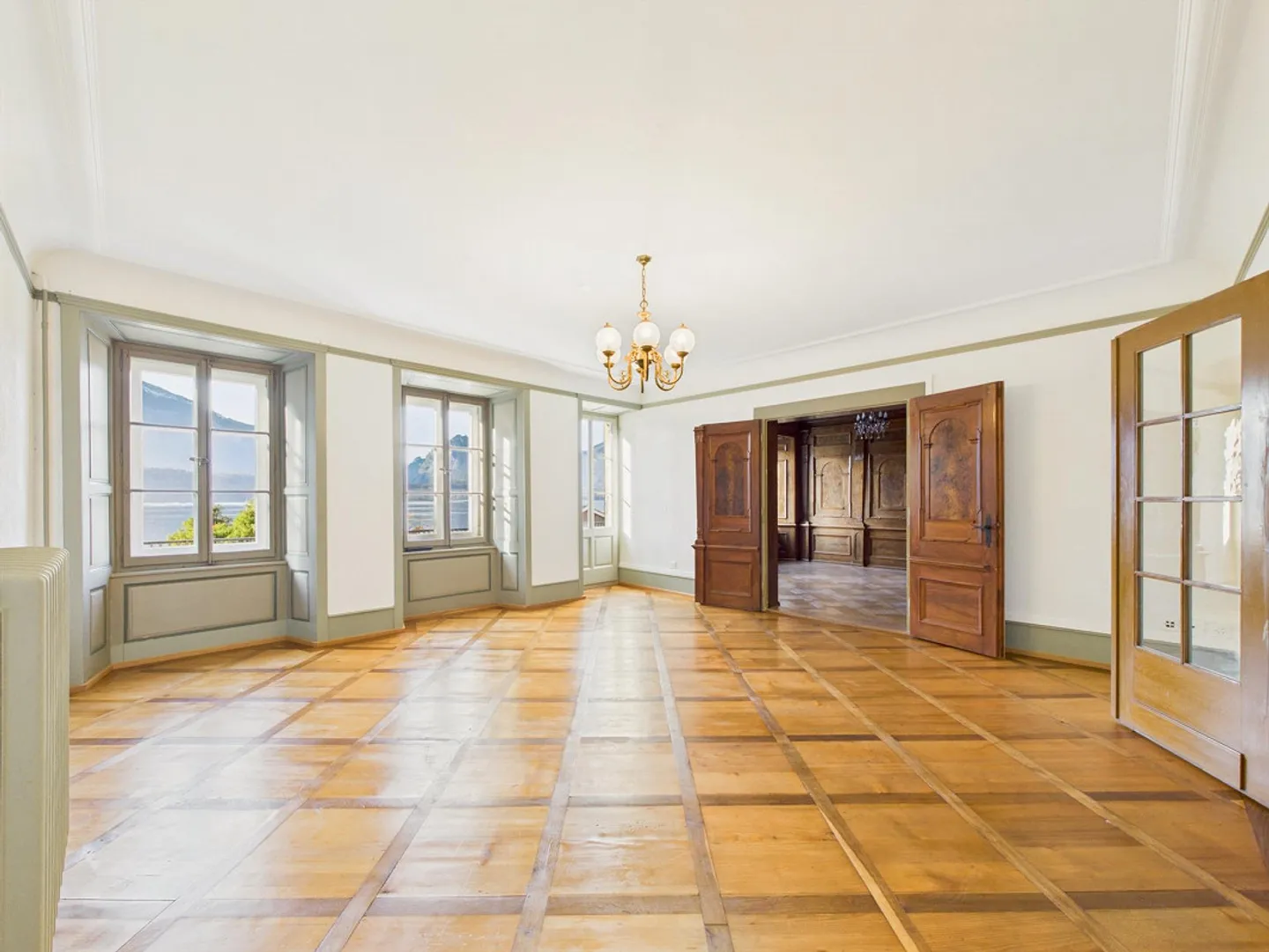 Villa di 9½ stanze con vista impressionante sul lago e sulle Alpi - Foto 7 di 14