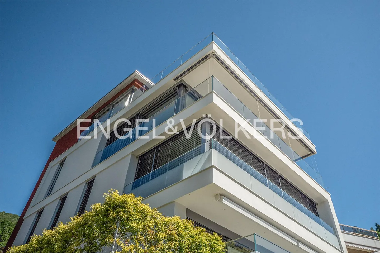 Elegance - Wellness - Lake View (68) - Photo 2 of 15