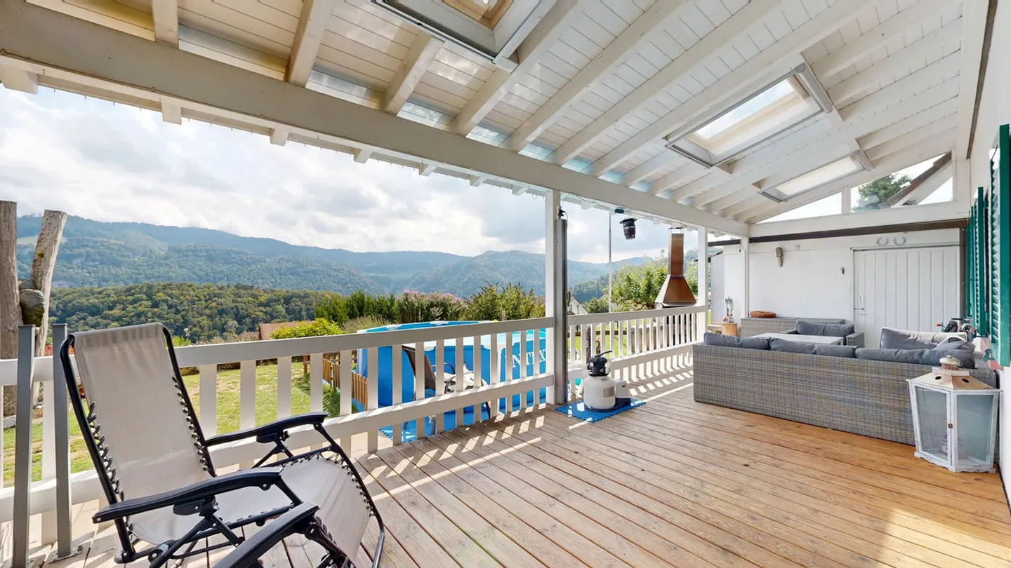 Luminoso appartamento unifamiliare di 4,5 stanze con sala hobby e bella vista - Foto 17 di 27