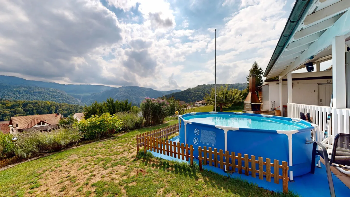 Luminoso appartamento unifamiliare di 4,5 stanze con sala hobby e bella vista - Foto 18 di 27