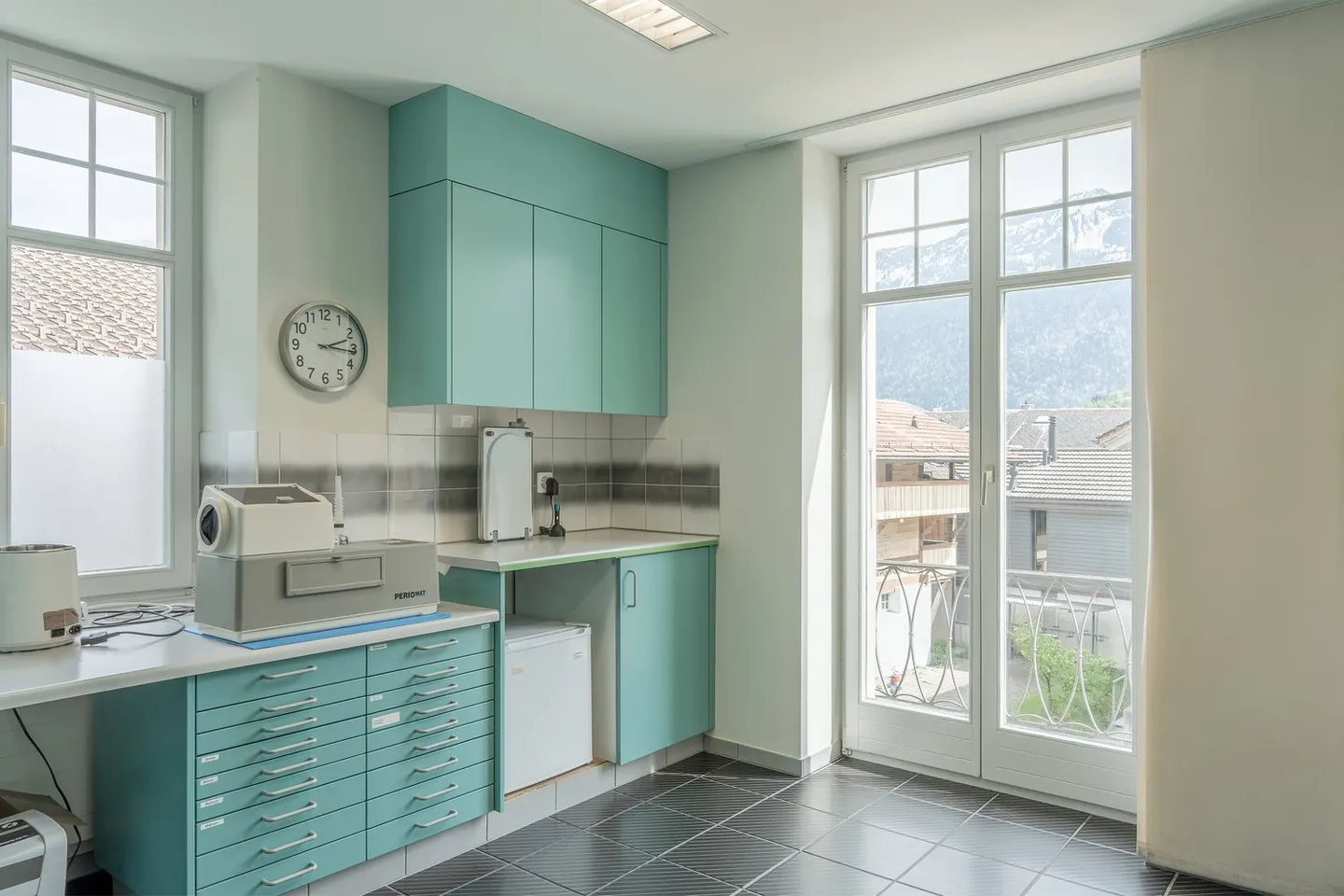 Vielseitiger Gewerberaum in Unterseen - Foto 11 von 13