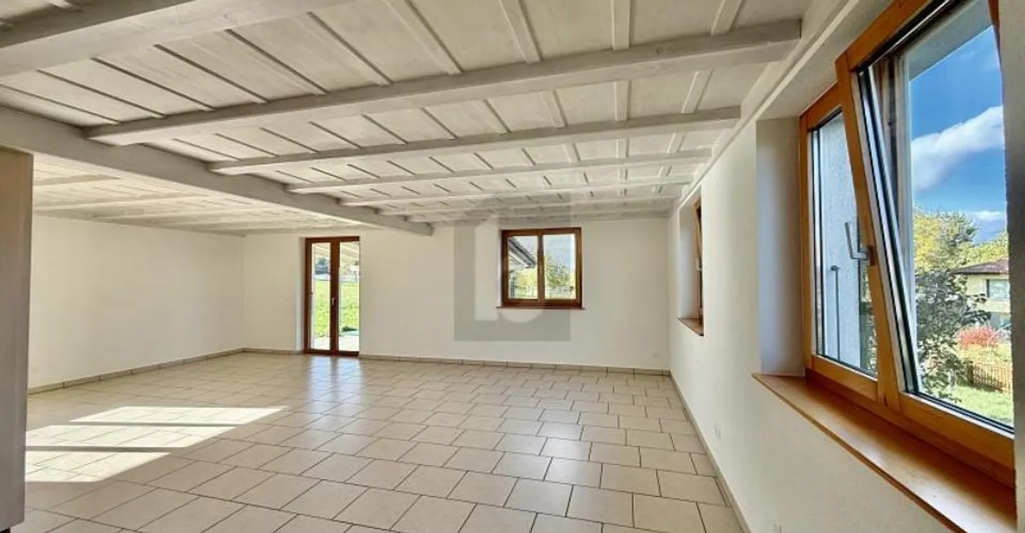 Charmantes Familienhaus in Faoug - Foto 3 von 6