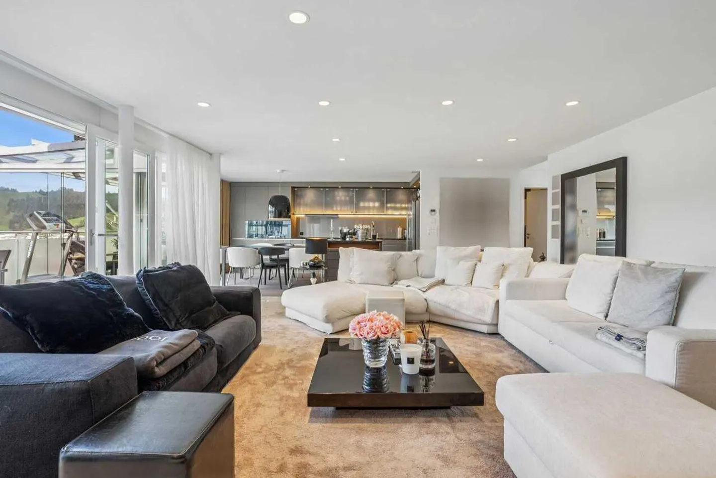 Moderne Wohnung in Einsiedeln - Foto 3 von 13