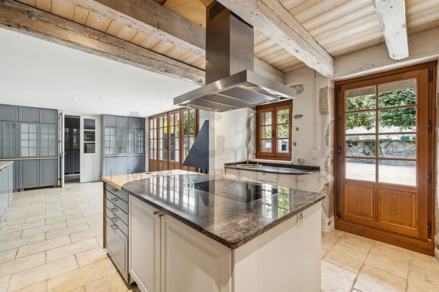 Maison du XVIIe de charme rénovée  - Charme, volumes et authenticit... - Photo 9 sur 13