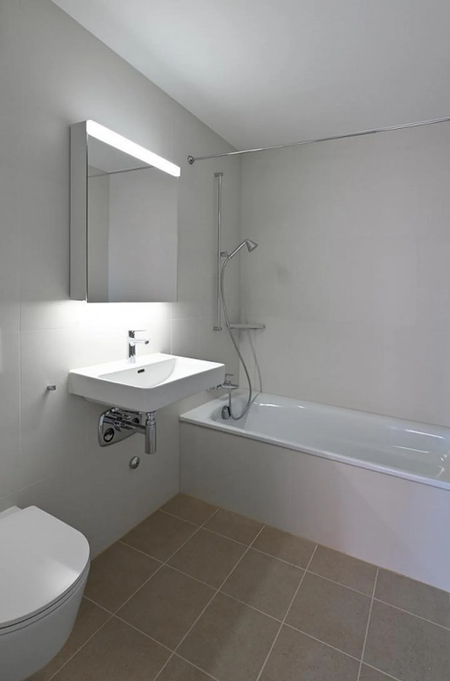 Moderne 2.5-Zimmerwohnung - Foto 5 von 8