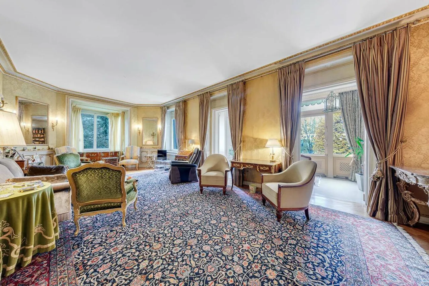 Proprietà eccezionale nel cuore di un quartiere residenziale - Foto 5 di 12