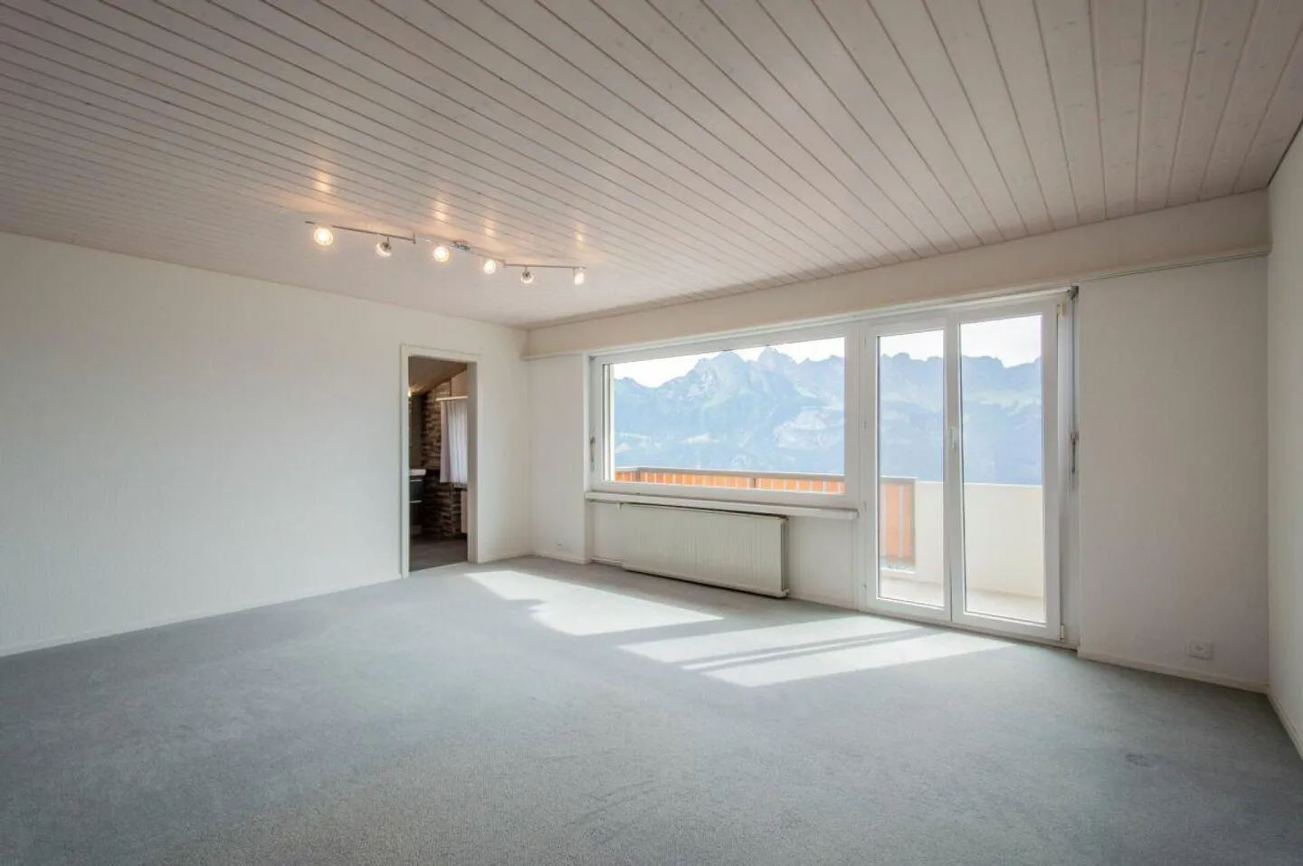 Attico con vista mozzafiato - Foto 15 di 29