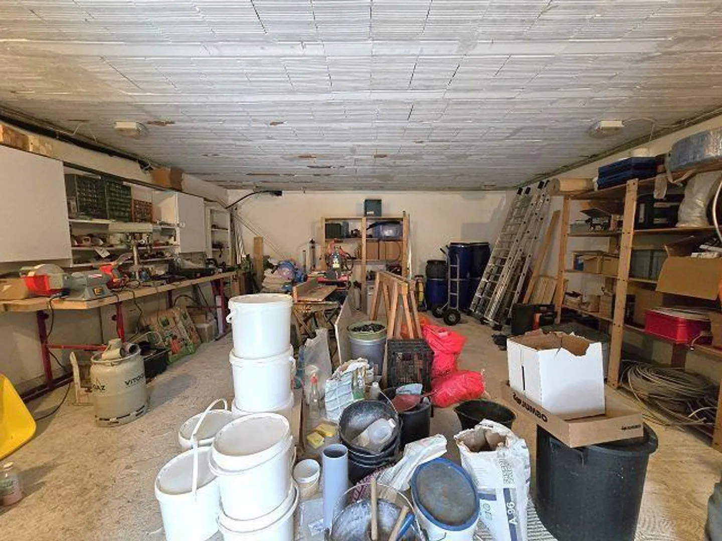 Three buildings in a secluded location with plenty of land ideal for animal husbandry - Photo 7 of 48