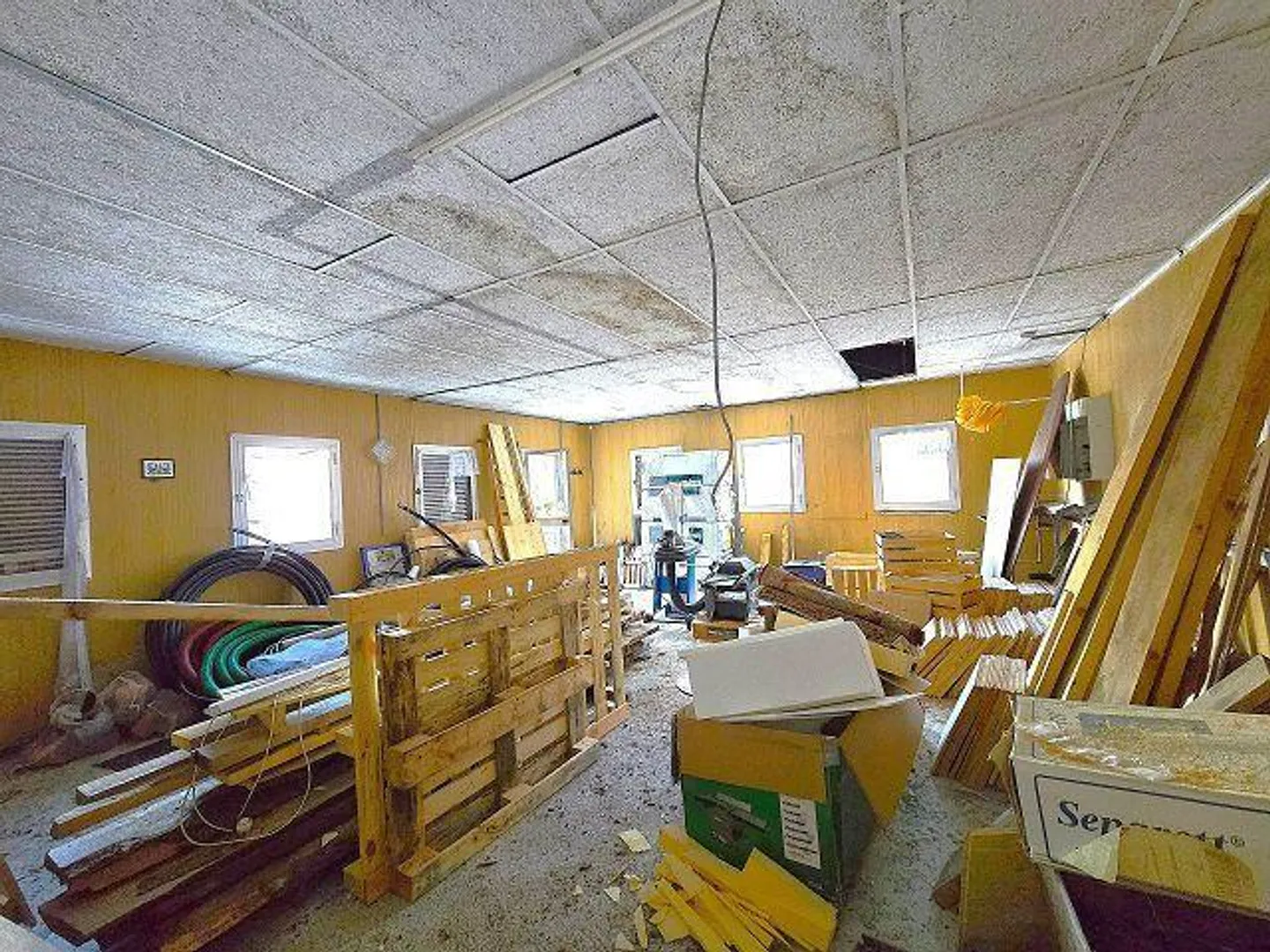 Three buildings in a secluded location with plenty of land ideal for animal husbandry - Photo 9 of 48