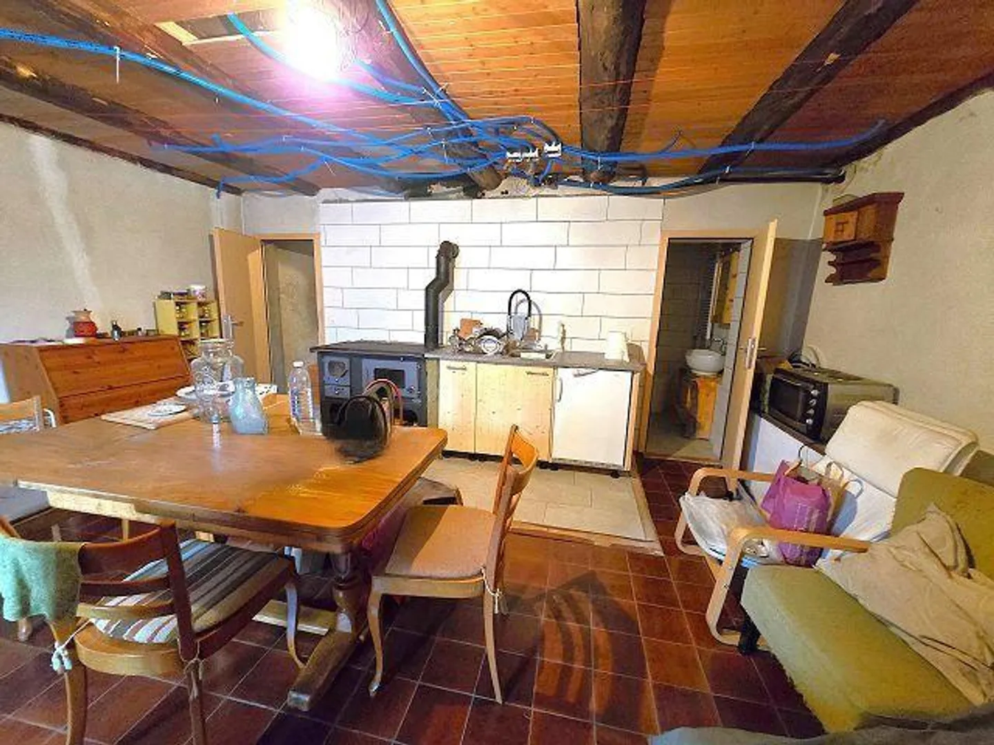 Three buildings in a secluded location with plenty of land ideal for animal husbandry - Photo 17 of 48