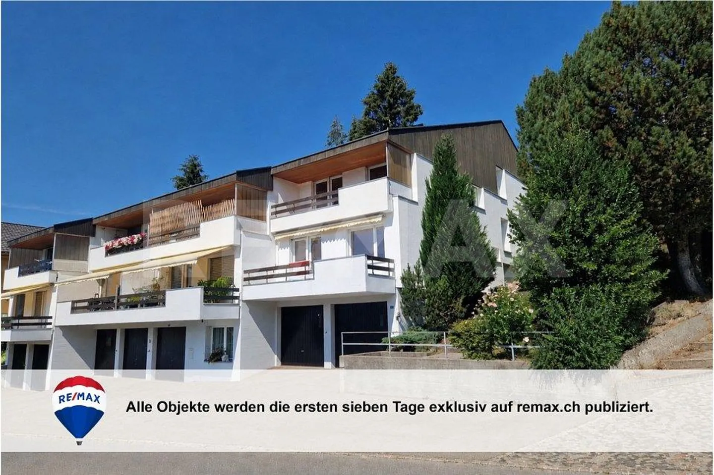 Ein Zuhause voller Licht, Weite und Geborgenheit – Ihr neues Reihen... - Foto 1 di 13