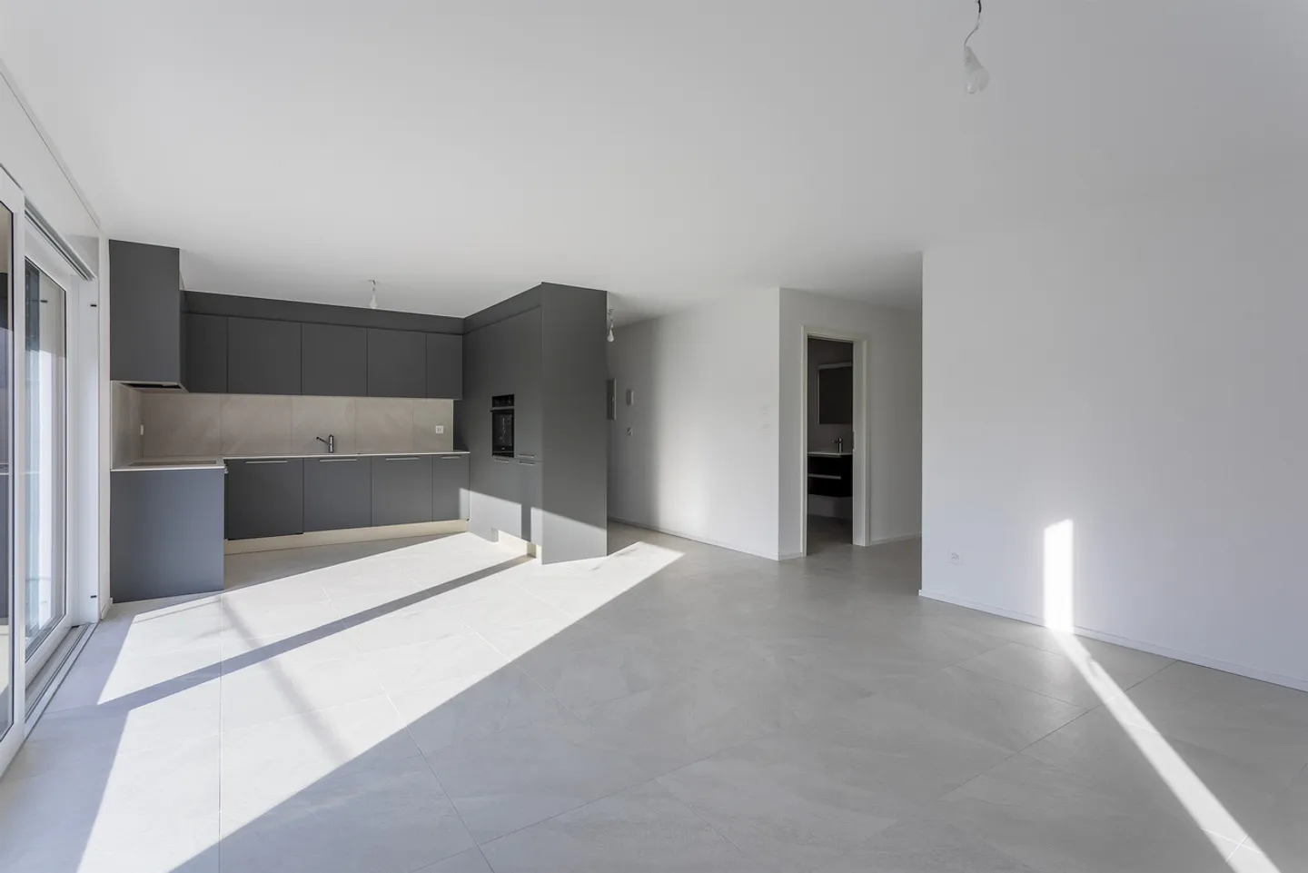 Nouveaux Appartements Près du Lac Neuchâtel - Photo 2 sur 13