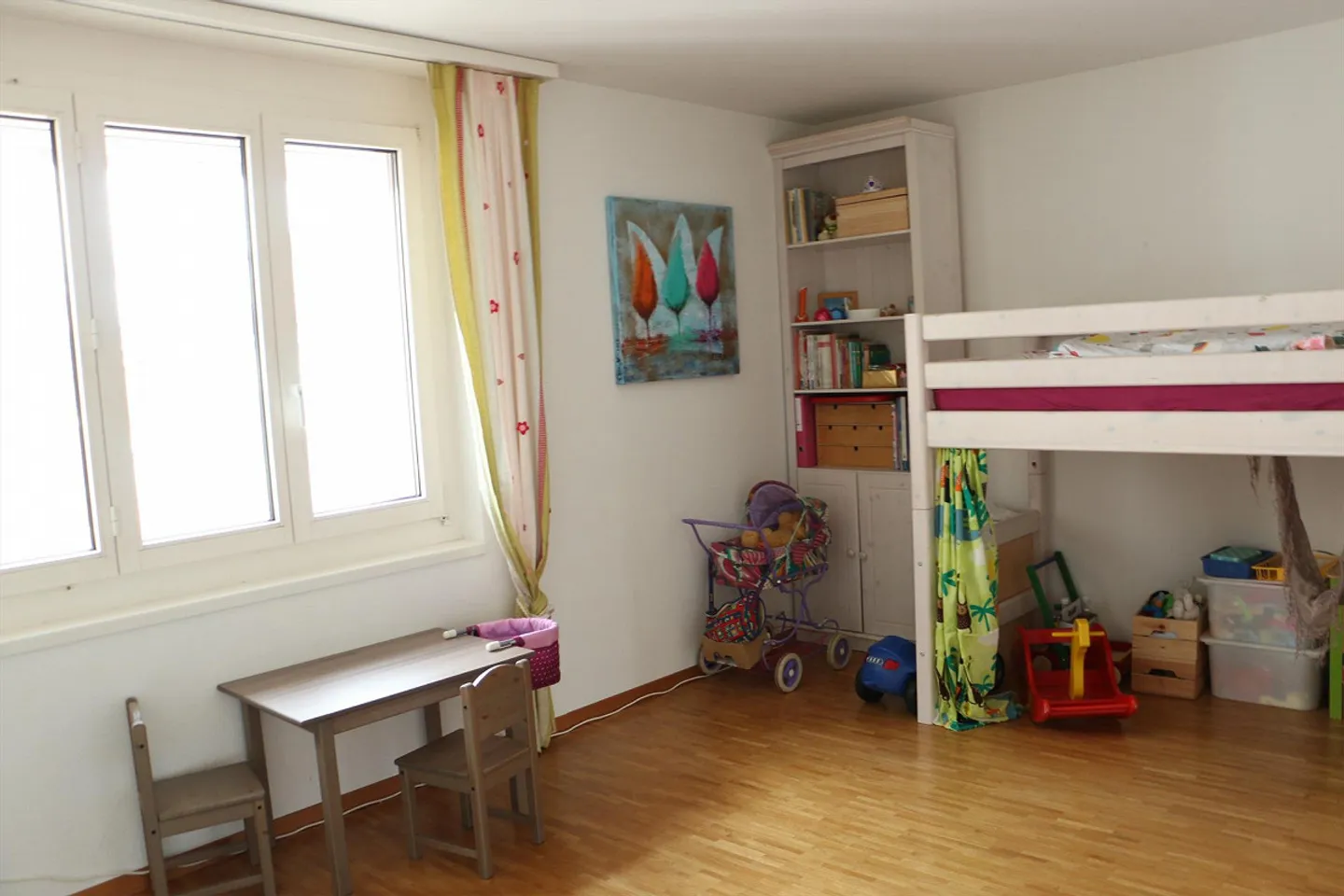 Soleggiato e tranquillo con bella vista sulla zona ricreativa e sulle montagne - Foto 12 di 19