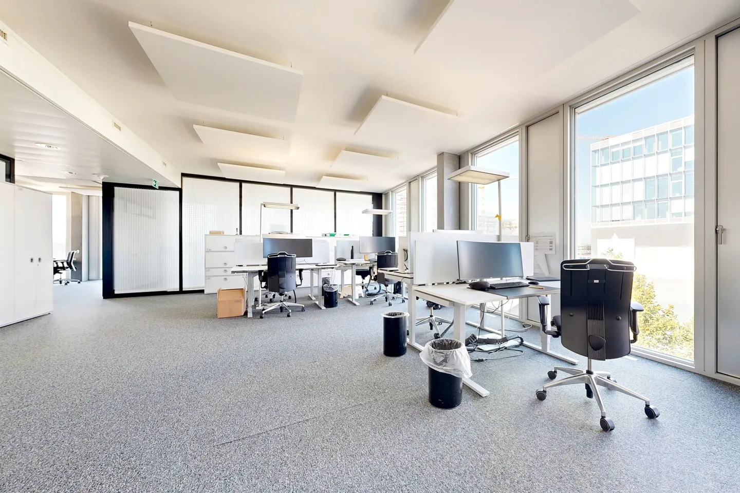 Entdecken Sie Büroflächen zur Miete im prestigeträchtigen Gebäude Grand-Pré 2B in Lausanne. - Foto 4 von 8