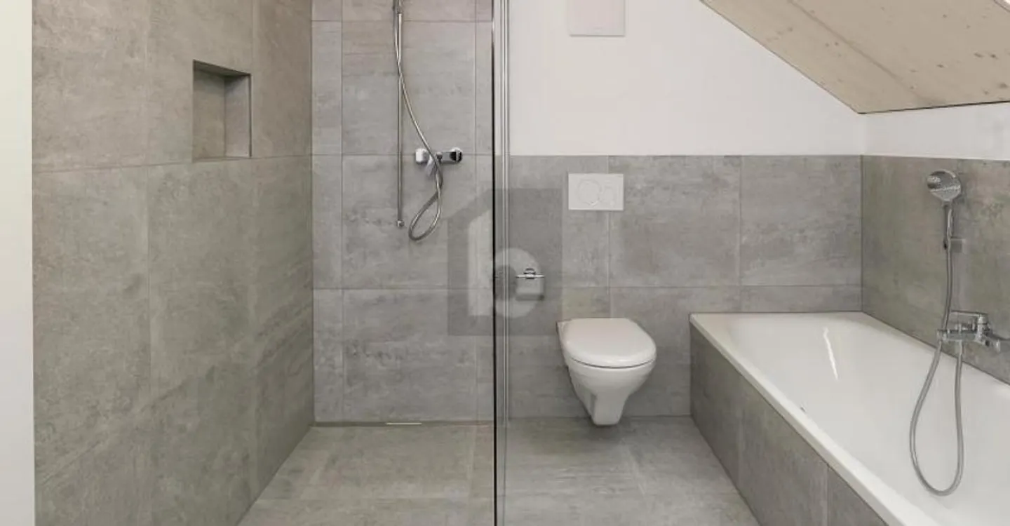 HIGH-QUALITY NEW BUILD IN SUNNY LOCATION! - Photo 5 of 6