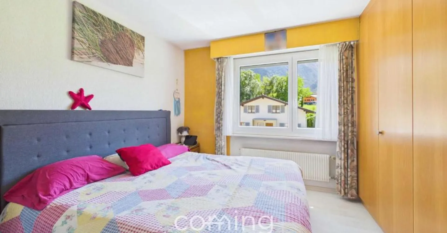 Balcony, Mountain Panorama and Plenty of Space - Family-Friendly 4.5-Room Apartment in Susten - Photo 10 of 11
