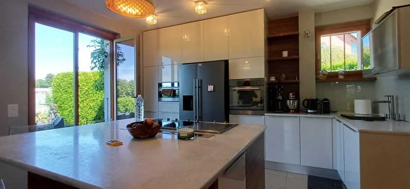 A rare gem. Individual house of 7.5 rooms for sale - Photo 9 of 13