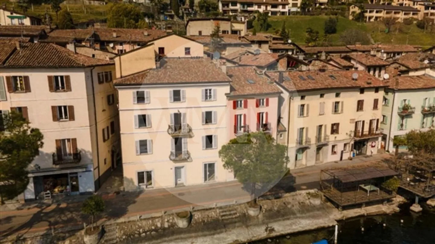 «CHARMANTE 2.5-ZIMMER-MÖBLIERTE WOHNUNG MIT HERRLICHEM SEEBLICK» - Foto 9 von 10