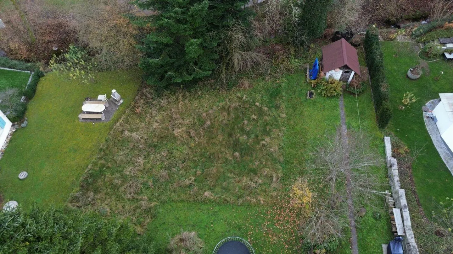 Qui è possibile tutto - grande casa unifamiliare o casa bifamiliare - Foto 2 di 3