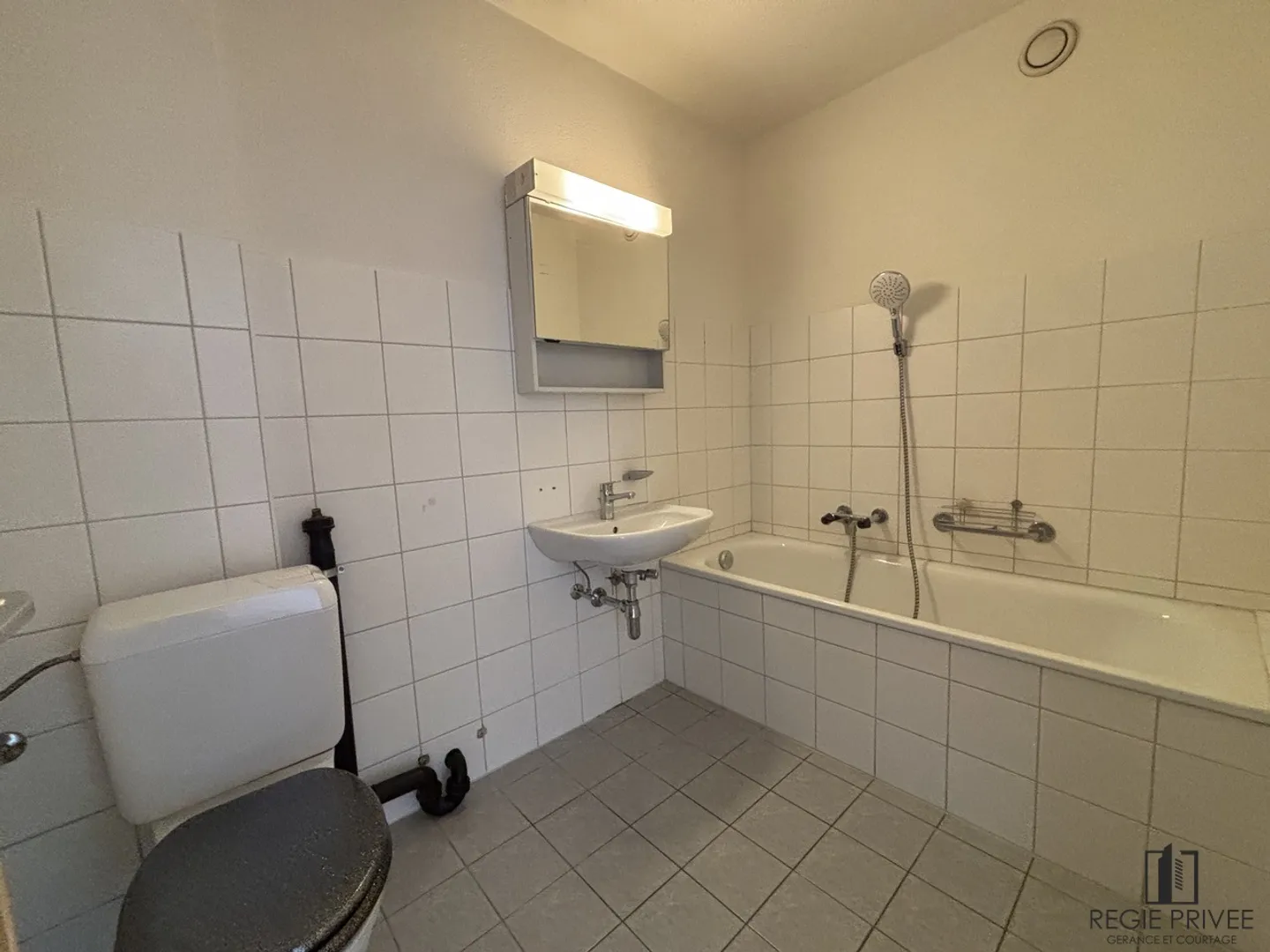 Appartamento di 2 stanze all'8° piano - Foto 6 di 7