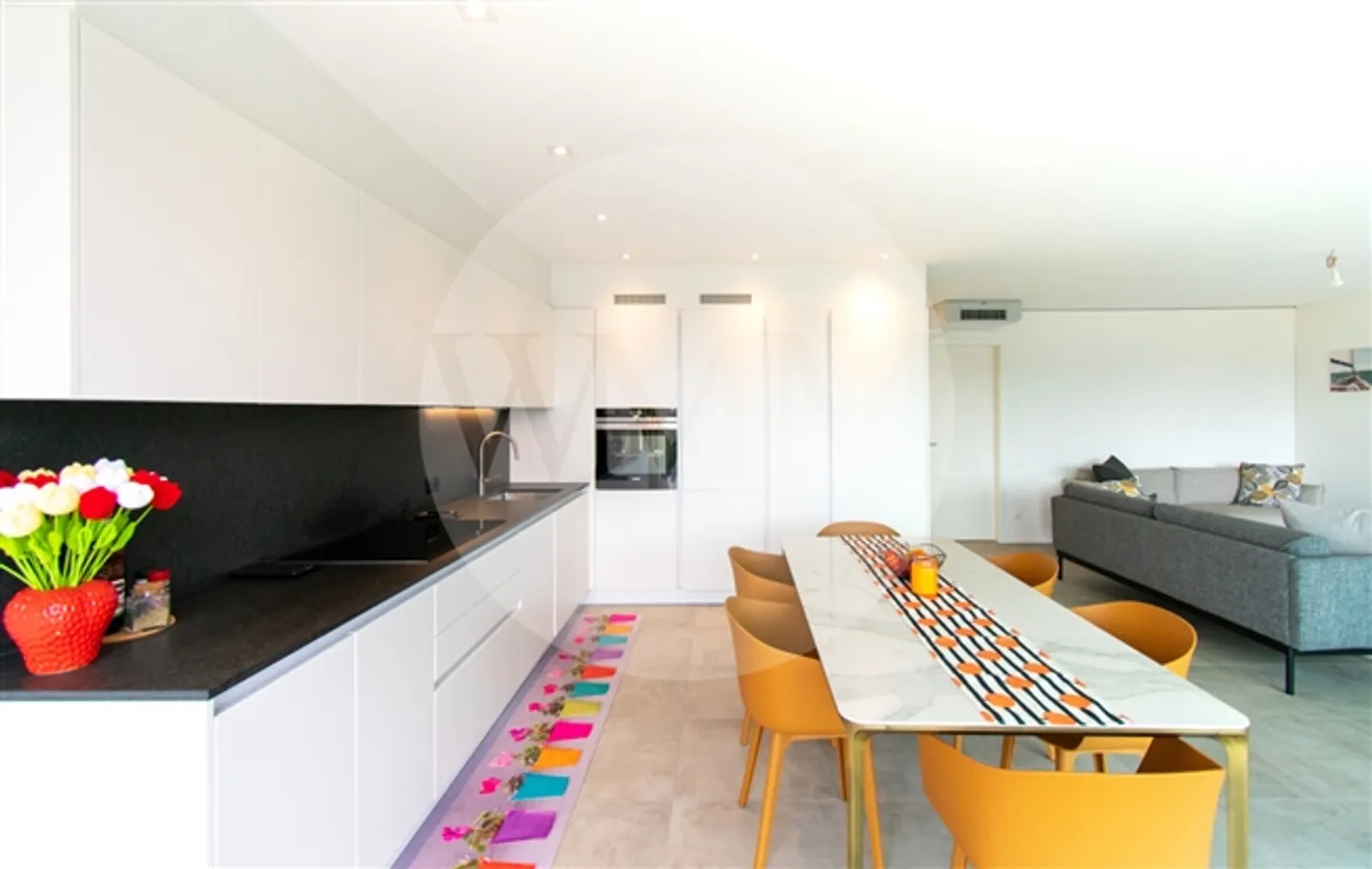 «MÖBLIERTE WOHNUNG MIT TERRASSE UND SCHÖNER AUSSICHT» - Foto 11 von 18