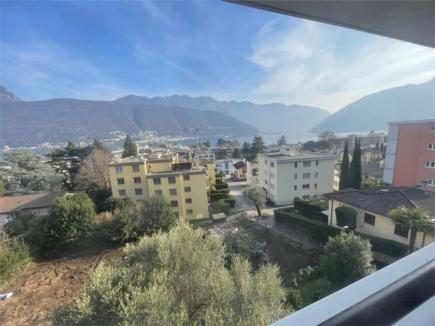 Duplex zur Miete in Melide mit Seeblick und großem Balkon - Foto 3 von 13