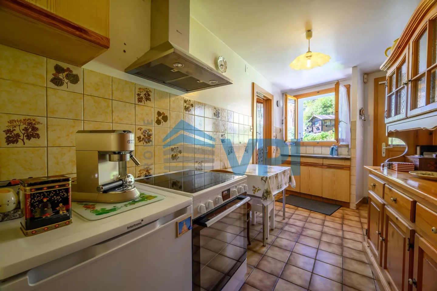 Less than 15 minutes walk from the center of Villars - Photo 2 of 9